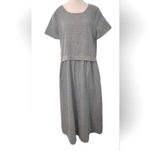 Blue and White Casual Maxi Dress with Crew Neck